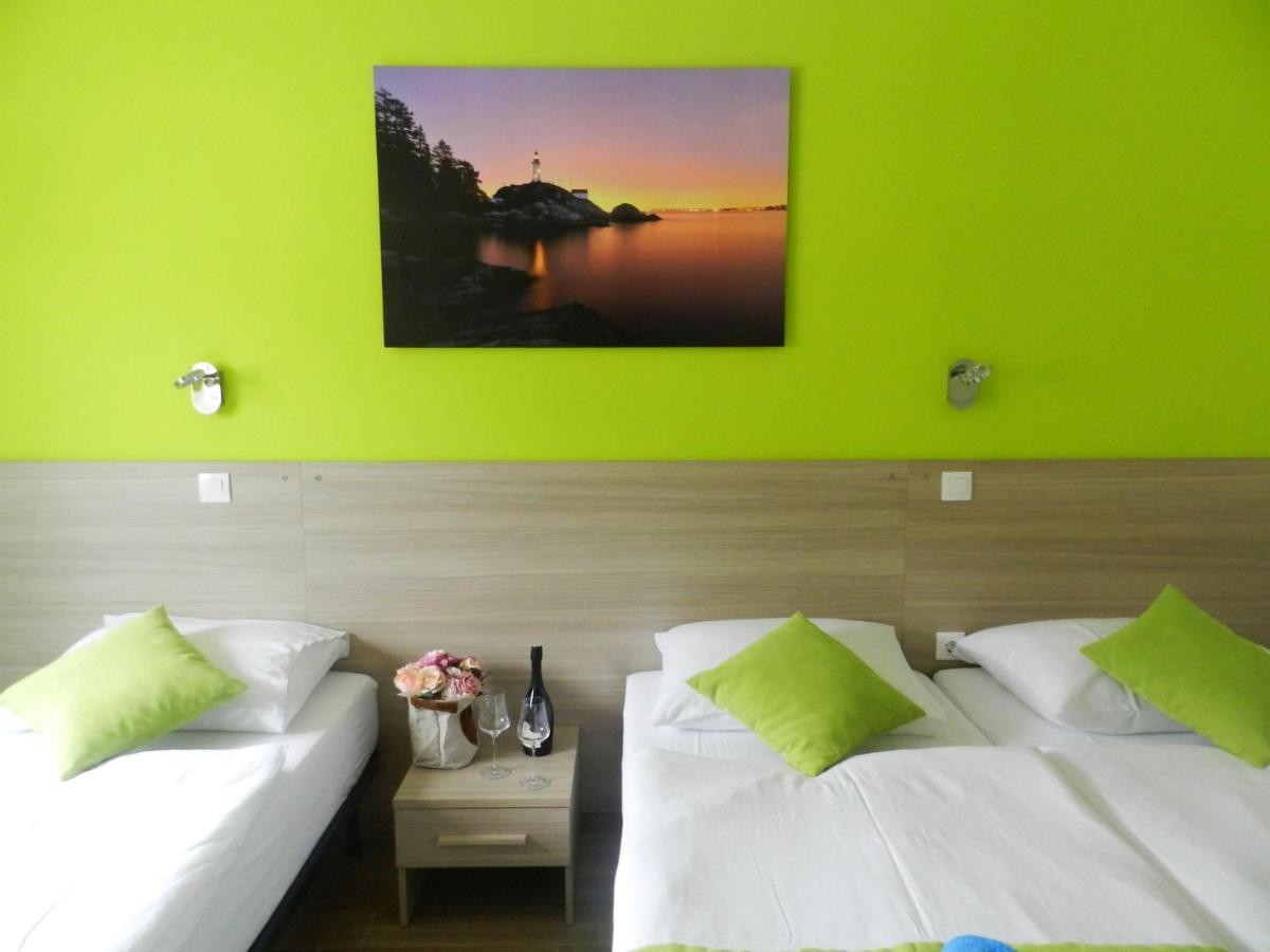 Yourcroatiaholiday - Villa With 6 Rooms Drenje  Εξωτερικό φωτογραφία