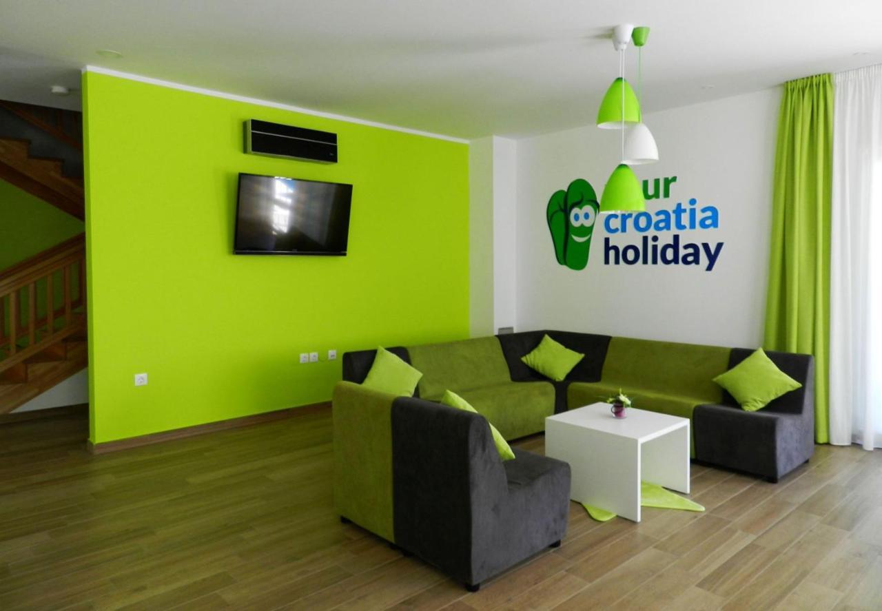 Yourcroatiaholiday - Villa With 6 Rooms Drenje  Εξωτερικό φωτογραφία