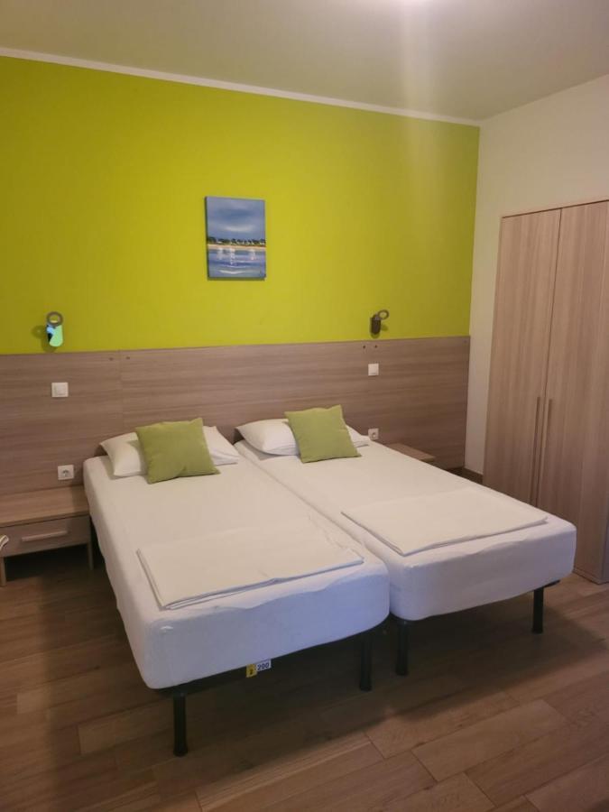 Yourcroatiaholiday - Villa With 6 Rooms Drenje  Εξωτερικό φωτογραφία